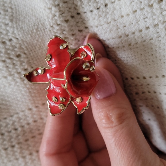 Versace × H&M Collab Rare Red Flower w crystals Fashion Statement Ring sz L - Picture 2 of 14